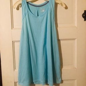 EUC Old Navy Active Workout tank tops